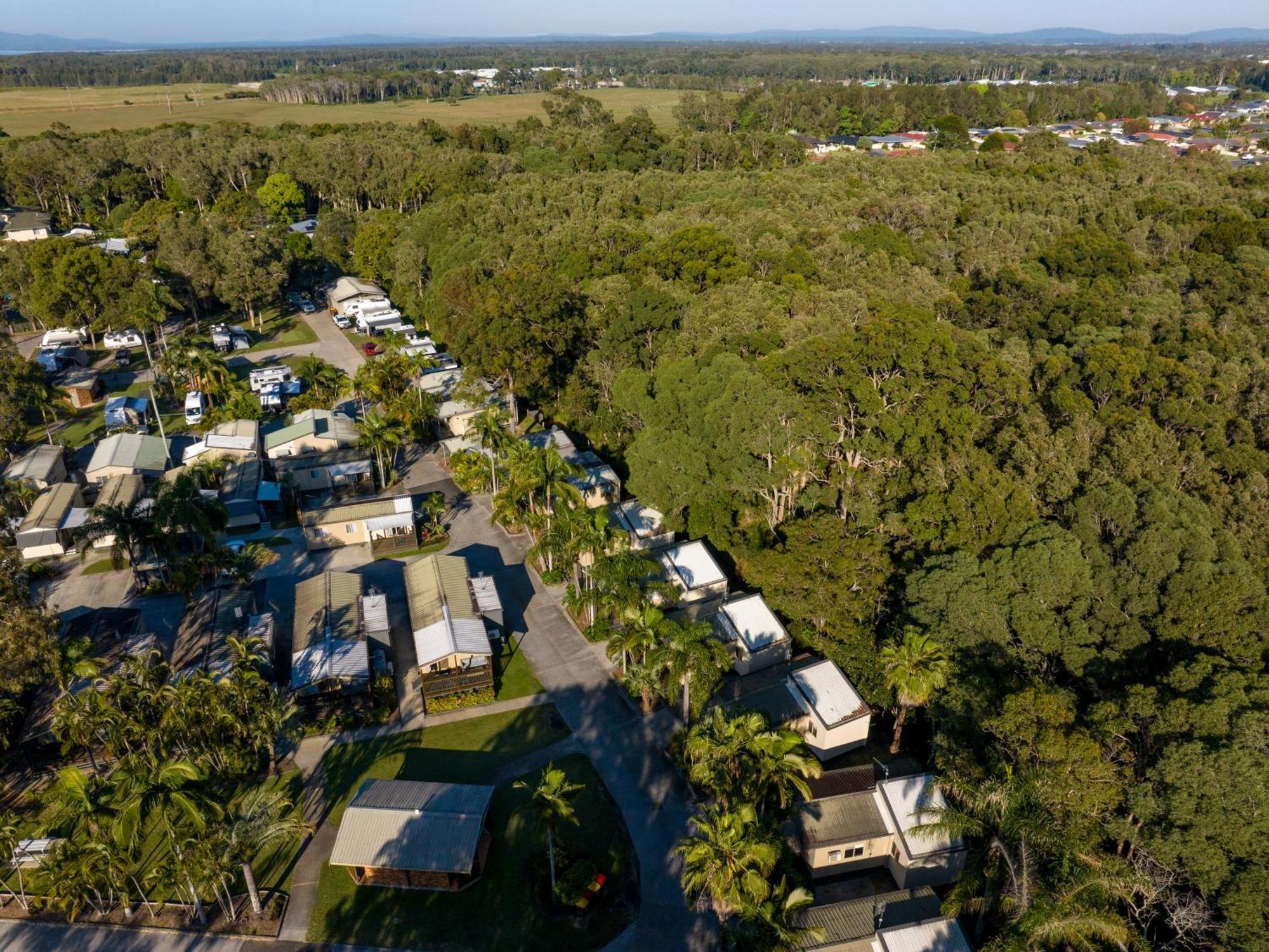 Nrma Blue Dolphin Yamba Holiday Resort Экстерьер фото